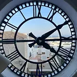 Casa Clock House Banús Apartamento *