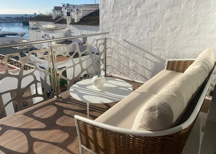 아파트 Casa Clock House Banus
